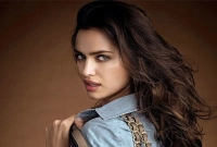 পুরুষদের হৃদরোগের জন্য দায়ী সুন্দরী নারী, দাবি গবেষকদের