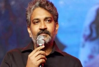 ভূমিকম্পের সময়ে ভয়াবহ এক অভিজ্ঞতার মুখোমুখি হন রাজামৌলি