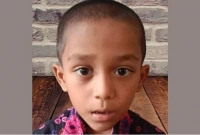 রোদে খেলার সময় জ্ঞান হারিয়ে স্কুলশিক্ষার্থীর মৃত্যু