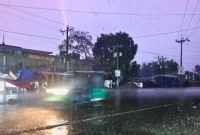 টানা দাবদাহের পর নামল স্বস্তির বৃষ্টি