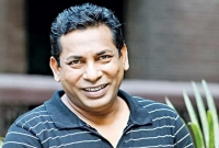 একটা গল্প প্রায়শই বলেন মোশাররফ করিম, জানেন কী সেটা?