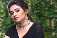 'শীতের রাতে এক কাপড়ে মা আমাকে বাড়ি থেকে বের করে দিয়েছিলেন'