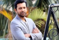 আসলেই-কী-রাজনৈতিক-দলে-যোগ-দিয়ে-নির্বাচন-করবেন-তাহসান--যা-জানালেন-নিজেই