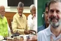 সরকার গঠনের চেষ্টা; তুমুল দরকষাকষি চলছে