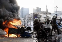 আগুন দেওয়া হয়েছে শত শত গাড়িতে