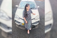 ৩০০ ফুট গভীর খাদে পড়ে নারী নিহত