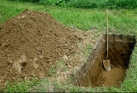 দুঃজনক, স্বামীর জানাজার প্রস্তুতি চলাকালে মারা গেলেন স্ত্রী