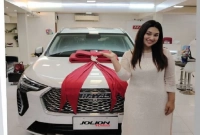 হাভাল ব্র্যান্ডের নতুন গাড়ি কিনলেন অপু বিশ্বাস, দাম কত জানেন?