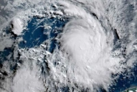 ২০৯ কিমি গতিতে তাণ্ডব চালাতে পারে, এটি বিপজ্জনক ঝড়ে রূপ নিয়েছে