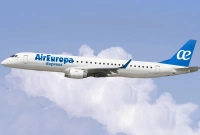 মাঝ-আকাশে বিমানে তীব্র ঝাঁকুনি, আহত ৪০ যাত্রী