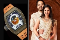 বিশ্বের সবচেয়ে দুষ্প্রাপ্য ঘড়িগুলোর মধ্যে একটি! দাম কত জানেন?