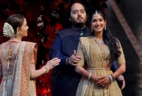 ছেলের বিয়েতে কত টাকা খরচ করছেন আম্বানি জানলে অবাক হবেন