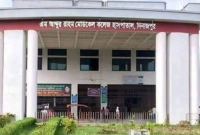 সিজার ছাড়াই একসঙ্গে তিন সন্তানের জন্ম