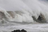 জলোচ্ছাসের উচ্চতা ১০ ফুট পর্যন্ত পৌঁছাতে পারে!