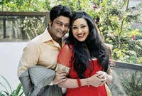 হঠাৎ করে এবার যে গুঞ্জন নায়ক ফেরদৌসকে নিয়ে! যা জানালেন ঋতুপর্ণা