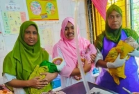 একসঙ্গে ফুটফুটে ৩ ছেলে সন্তানের জন্ম 