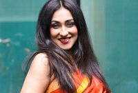 কোন স্মৃতিটা সব থেকে প্রিয়, জানালেন অভিনেত্রী ঋতুপর্ণা