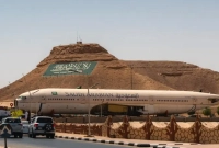 সড়কপথে ১ হাজার কিলোমিটার পাড়ি দিল বিমান!