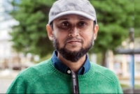 পূজায় ইলিশ পাঠিয়ে বড় মনের পরিচয় দিলে খুশি হতাম: ফারুকী