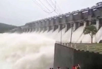 হঠাৎ-হু-হু-করে-বাড়ছে-তিস্তার-পানি-খুলে-দেওয়া-হয়েছে-৪৪টি-জলকপাট
