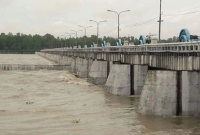 আবারও ভারত থেকে ছাড়া হচ্ছে লাখ লাখ কিউসেক পানি, বন্যার আশঙ্কা!