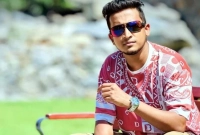 মাঝরাতে ছিনতাইকারীর মুখোমুখি, পুরো ঘটনাই স্ট্যাটাসে তুলে ধরলেন তাসরিফ খান