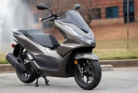 কেন এত বেশি বিক্রি হচ্ছে এই স্কুটার?