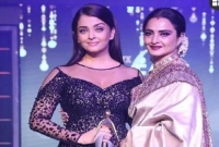  রেখাকে কেন ‘মা’ ডাকেন ঐশ্বরিয়া?