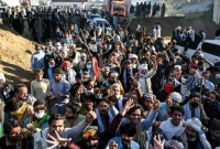 পাকিস্তানে বিক্ষোভকারীদের দেখামাত্র গুলির নির্দেশ