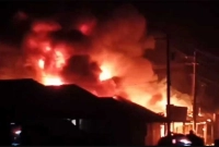 হাজি মার্কেটে ভয়াবহ অগ্নিকাণ্ড