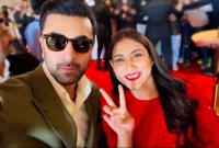 বলিউড সুপারস্টার রনবীর কাপুরের সেলফিতে মেহজাবীনের বন্দি হওয়ার মুহূর্ত