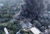 ভয়াবহ এই আগুনে এখন পর্যন্ত ২ জনের মৃত্যু