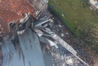 বিমান বিধ্বস্ত হয়ে একই পরিবারের ১০ জন নিহত