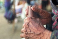 ফেসবুকে পরিচয়, এরপর ৭ বছর ধরে প্রেম, ৫ কোটি টাকা খোয়ালেন বৃদ্ধা