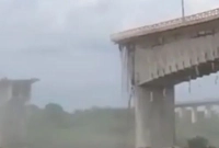 ভেঙ্গে পড়ল সেতু, ৩ জনের মৃত্যু, নিখোঁজ ১৫