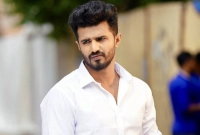 হঠাৎ বেহুঁশ হয়ে পড়ে যান অভিনেতা মুশফিক ফারহান! জানুন সর্বশেষ অবস্থা