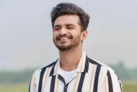 চিন্তা করোনা, বেঁচে আছি ভাই: অভিনেতা মুশফিক ফারহান