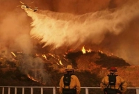 ৫ দিন ধরে এখনও ছয় স্থানে আগুন জ্বলছে, বাড়িঘর ছেড়েছেন লক্ষাধিক মানুষ