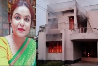 মেহের আফরোজ শাওনের গ্রামের বাড়িতে অগ্নিসংযোগ