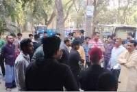 বাড়িঘরে হামলা, ভাঙচুর ও লুটপাট, গুলি করে এক নারীকে হত্যা