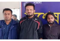 যৌথ বাহিনীর অভিযান, অস্ত্রসহ যুবদলের দুই নেতা আটক