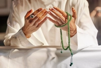 সৌভাগ্যবান ব্যক্তিরা  নিয়মিত এই ৫টি আমল করেন