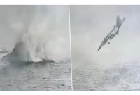 প্রচণ্ড শব্দ করে বিস্ফোরিত, সমুদ্রে আছড়ে পড়ল বিমান!