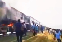 ট্রেন চালকের দক্ষতায় বেঁচে গেল শতশত প্রাণ