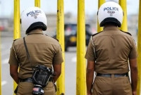 এবার পলাতক আইজিপির সন্ধানে জনসাধারণের কাছে সাহায্যের আবেদন