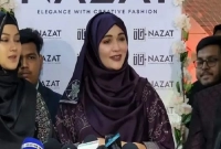 সবাইকে বোরকা পরার আহ্বান জানালেন অভিনেত্রী অহনা রহমান