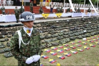 বন্দুকযুদ্ধ, ২৯ সেনা-পুলিশ জিম্মি