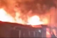 ৪৪ দোকান আগুনে পুড়ে ছাই