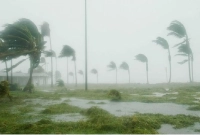 ঝড় ও বজ্রপাতে ১০০ জনের মৃত্যু!