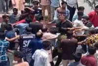 নববর্ষের আনন্দ শোভাযাত্রায় সংঘর্ষ, হাসপাতালে নেওয়া হয়েছে ২ জনকে